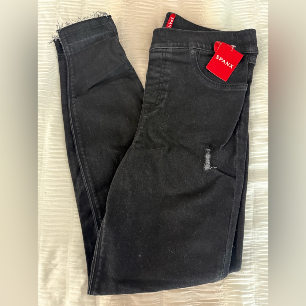 Spanx Women’s Distressed Skinny Black Jeans